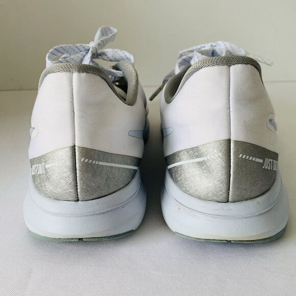 Nike Shoes In Season TR-8 Women 7.5 White Half Blue Athletic Training Sneaker - Picture 6 of 9